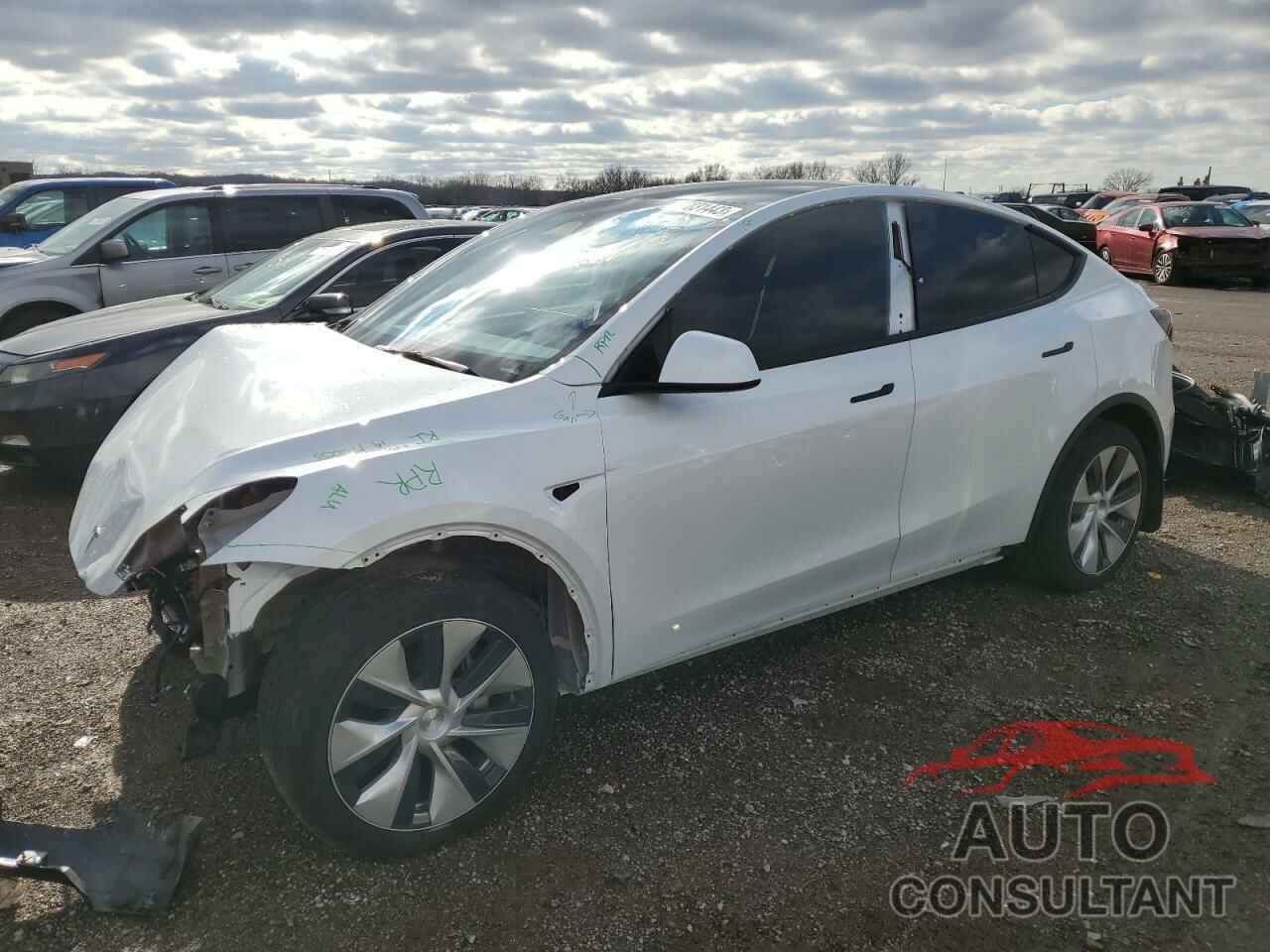 TESLA MODEL Y 2023 - 7SAYGAEE6PF800096