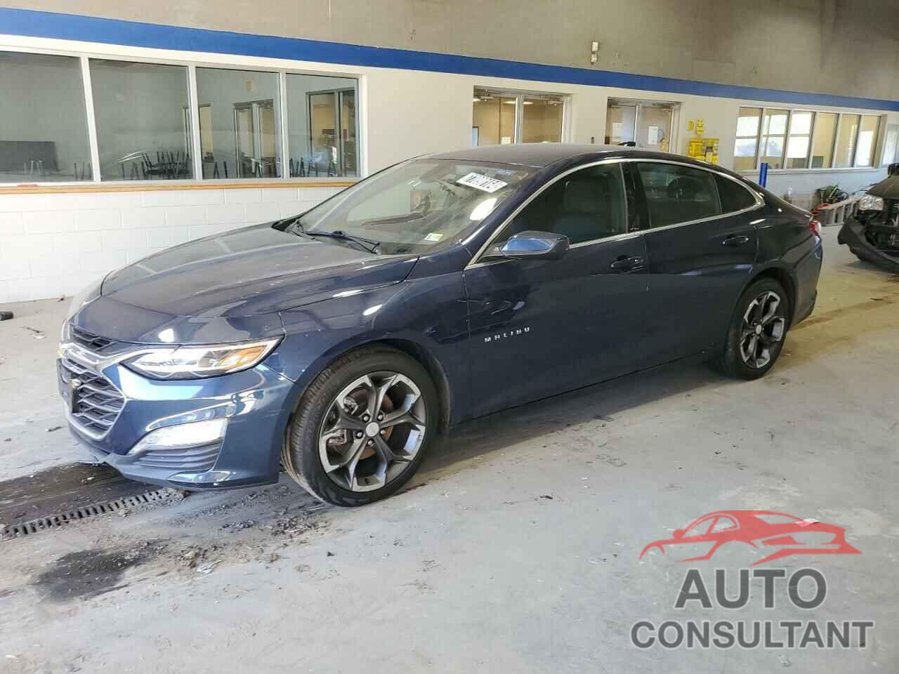 CHEVROLET MALIBU 2022 - 1G1ZD5ST5NF141370