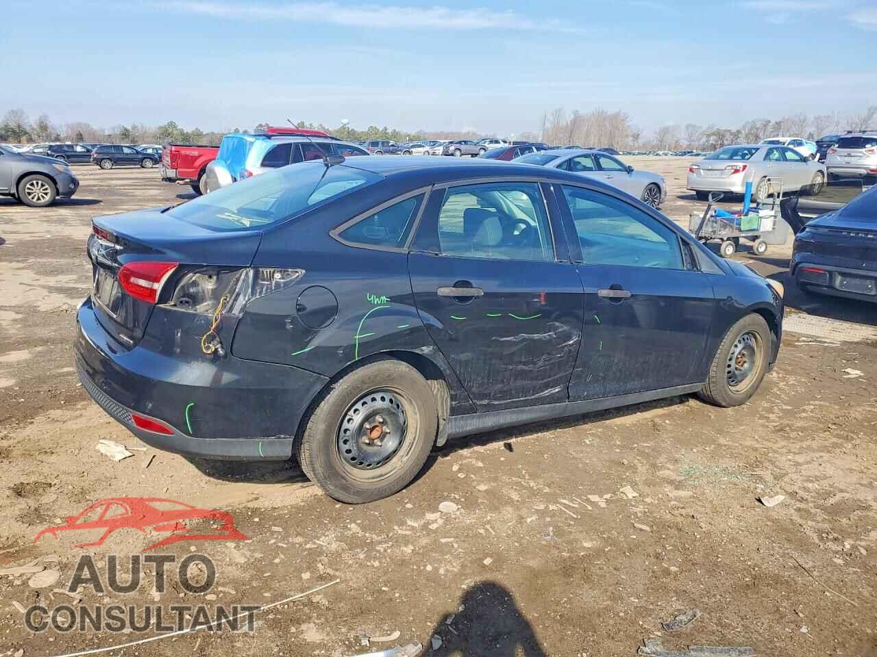 FORD FOCUS 2015 - 1FADP3E21FL209401