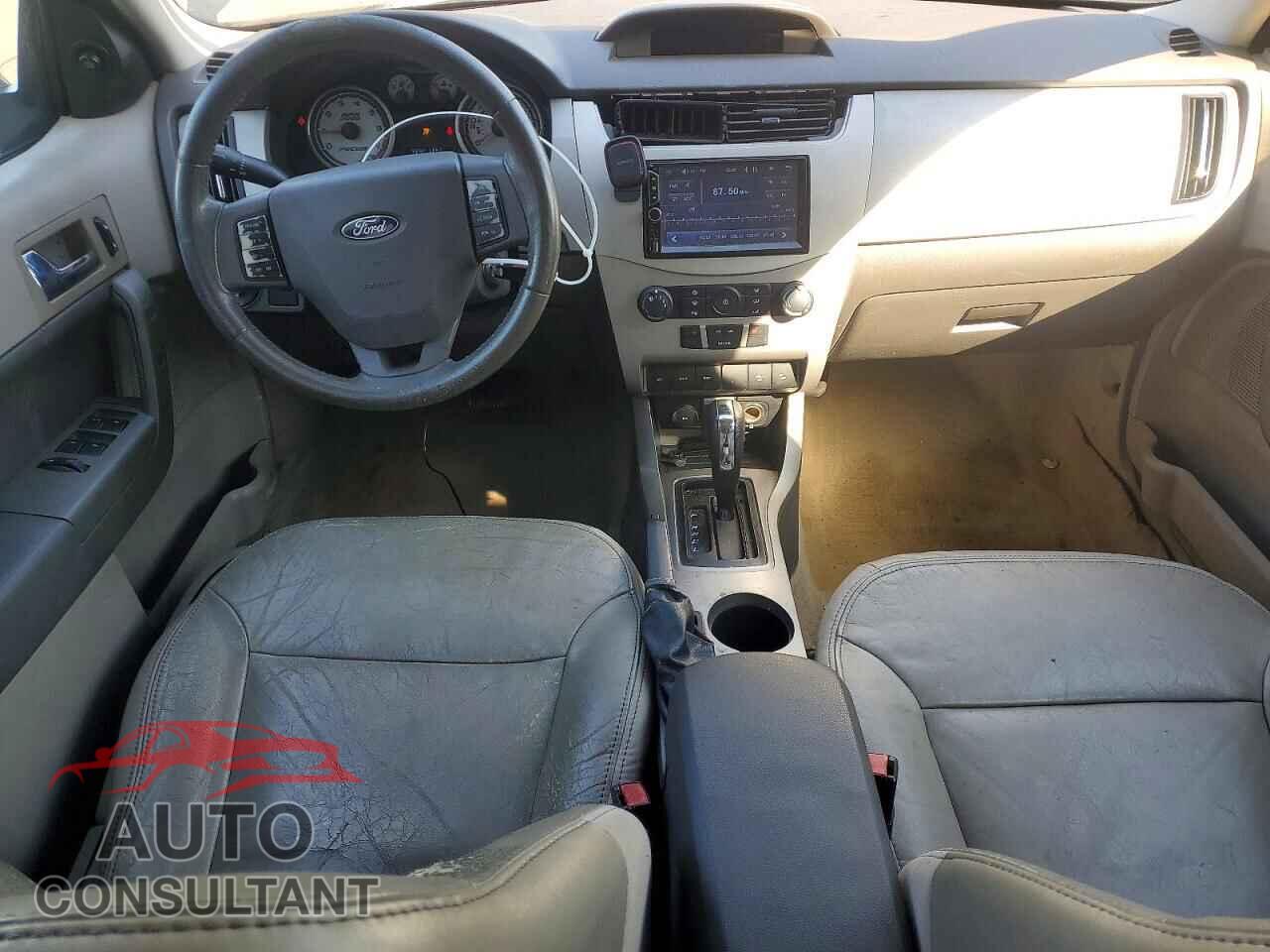 FORD FOCUS 2009 - 1FAHP37N99W103791