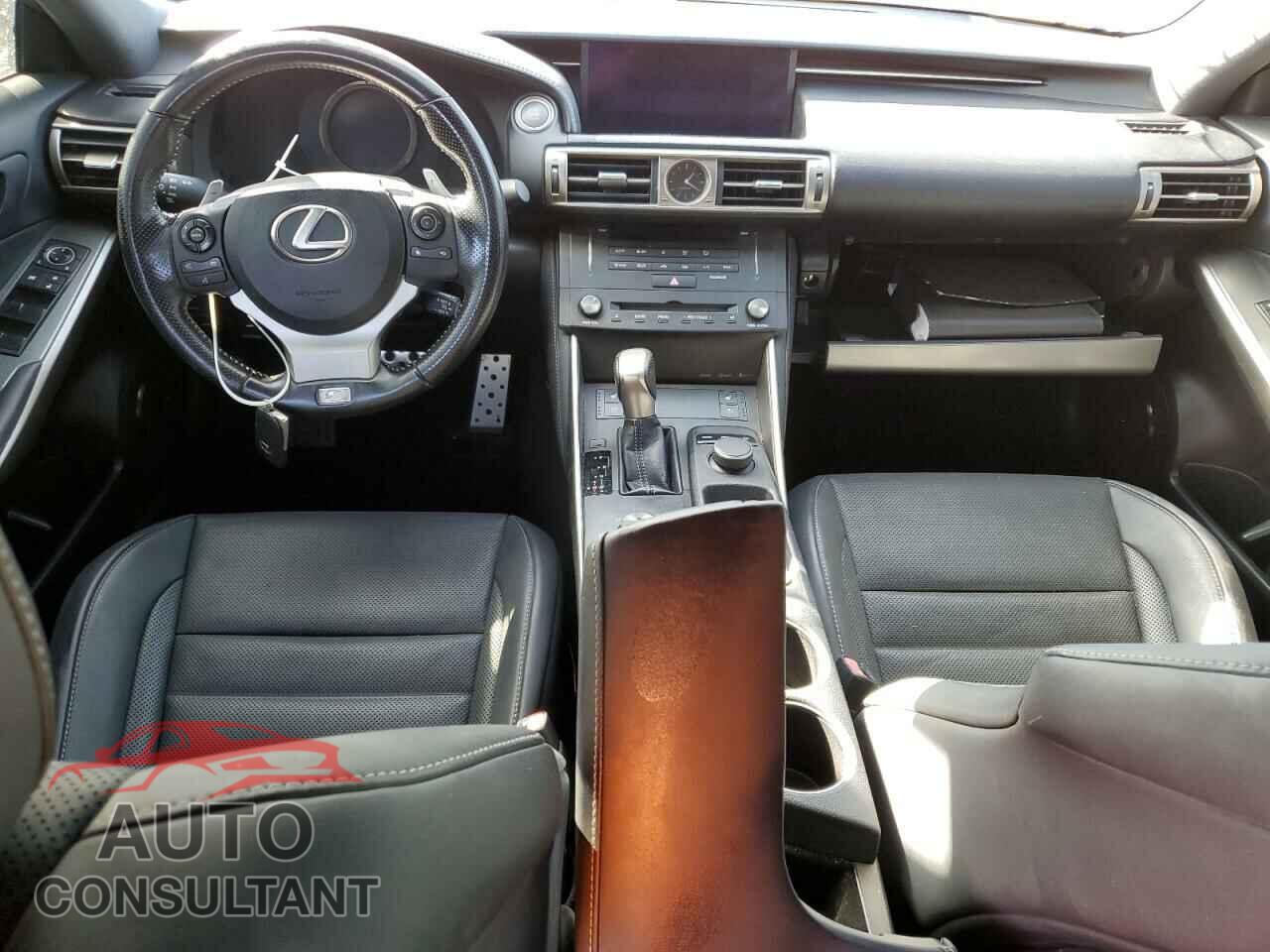 LEXUS IS 2016 - JTHBE1D24G5024485