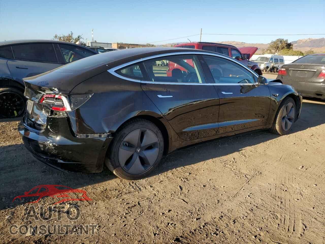 TESLA MODEL 3 2019 - 5YJ3E1EA9KF305555