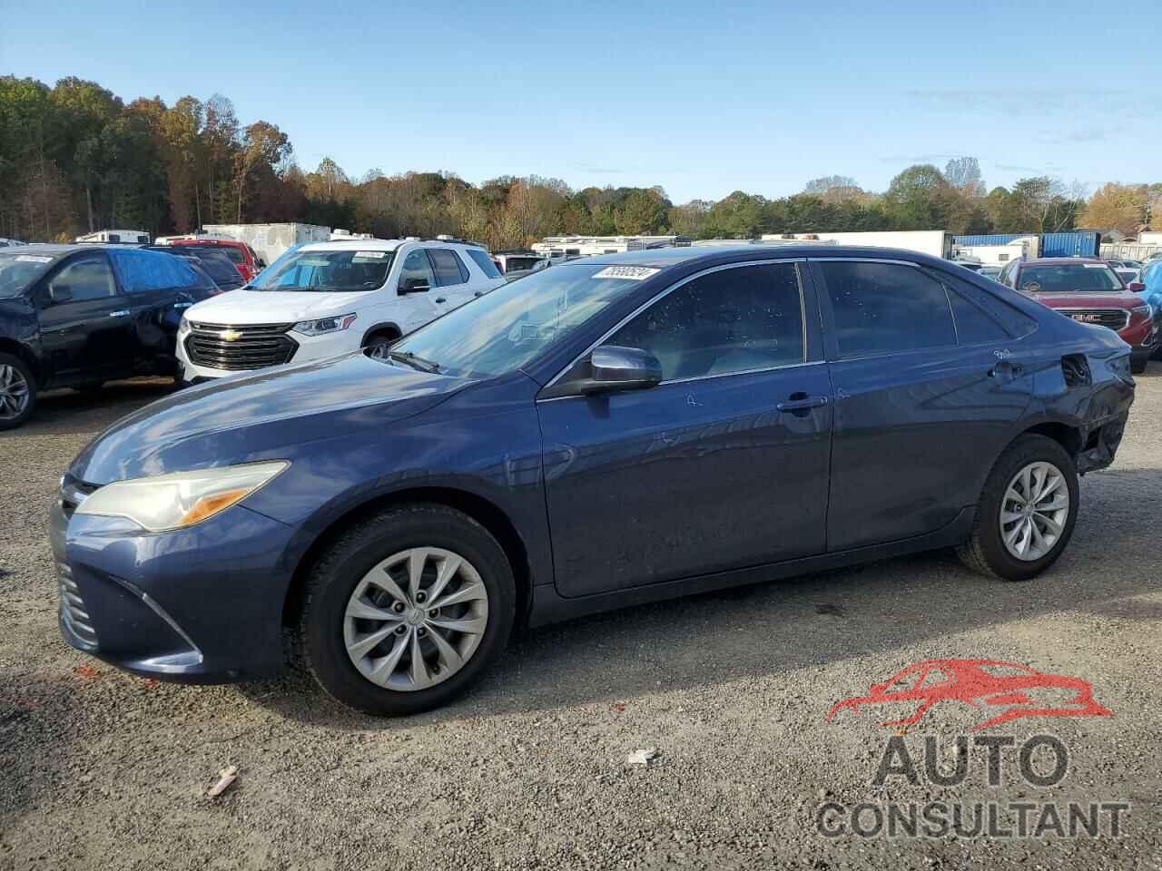 TOYOTA CAMRY 2016 - 4T4BF1FK7GR556915