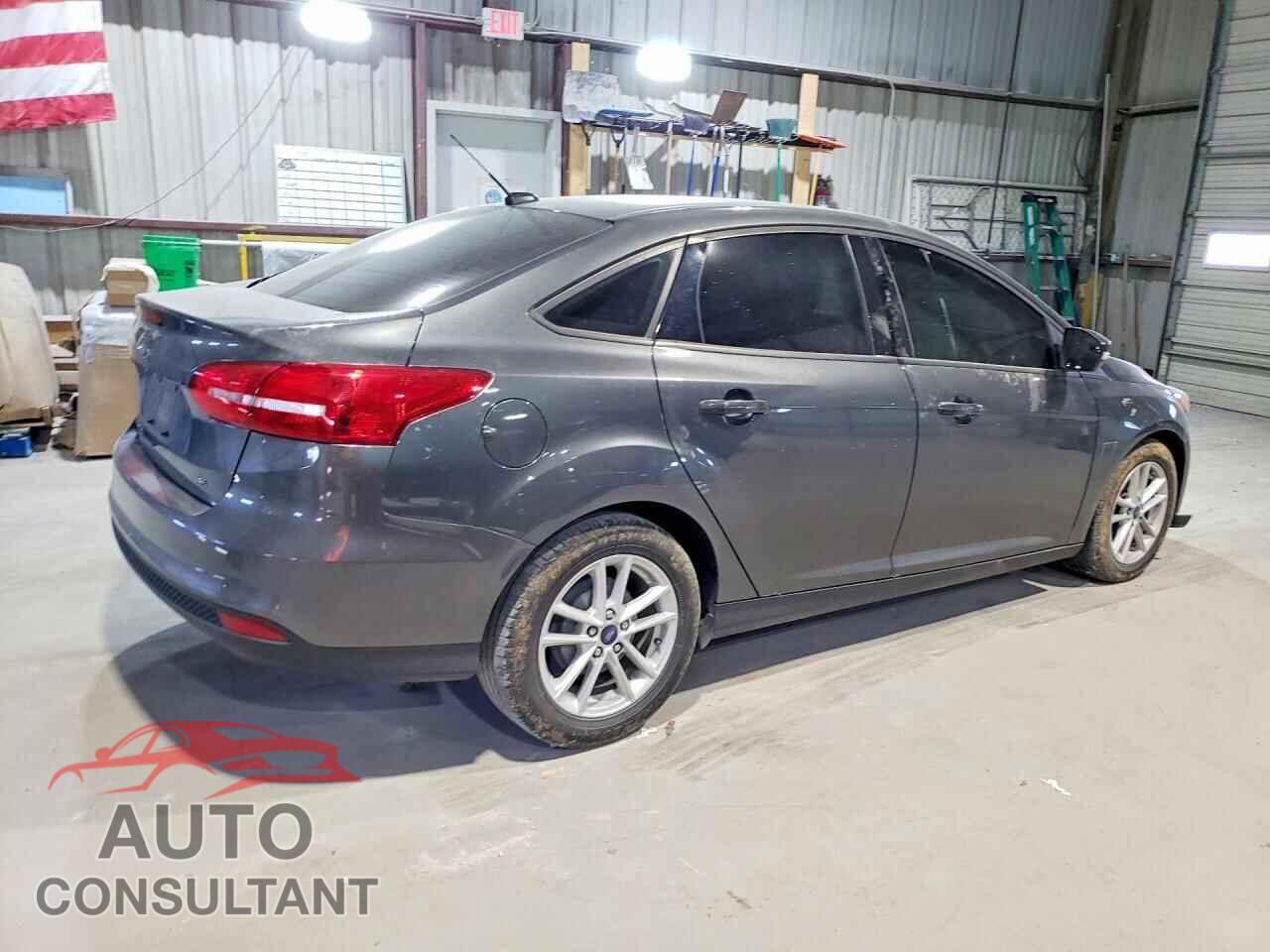 FORD FOCUS 2017 - 1FADP3F21HL270930