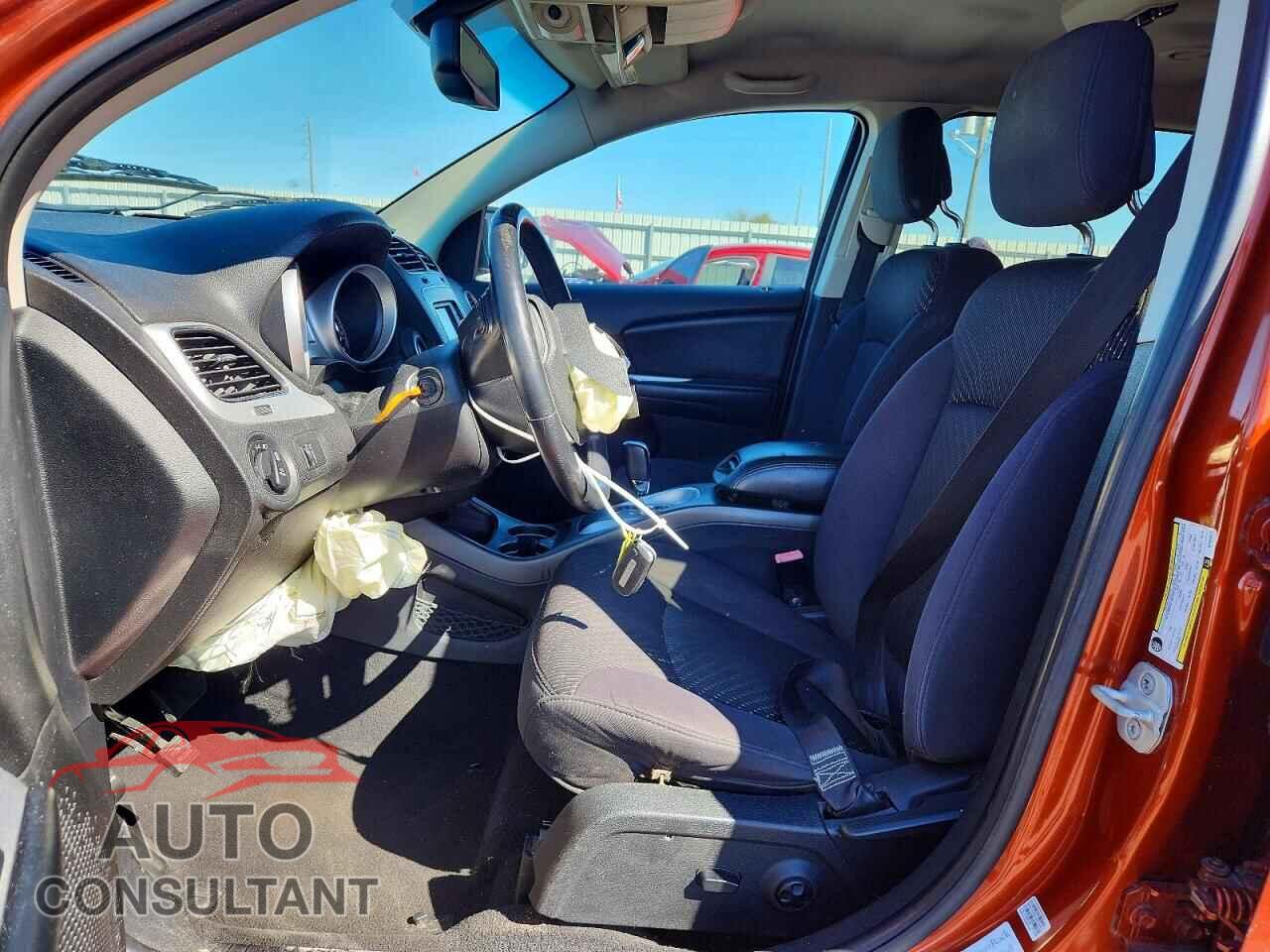 DODGE JOURNEY 2012 - 3C4PDCBG5CT358572