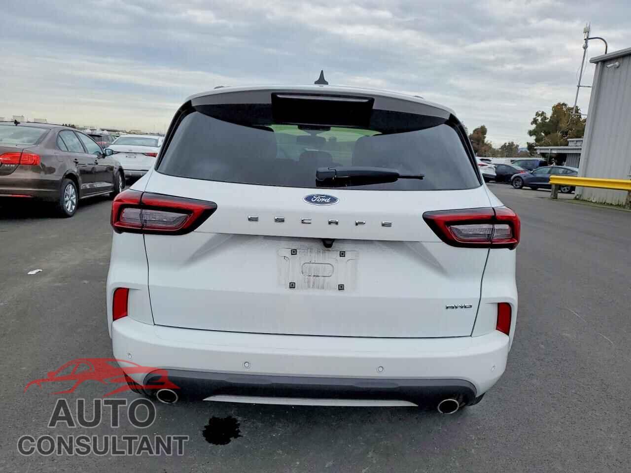 FORD ESCAPE ST 2023 - 1FMCU9MN3PUB44801