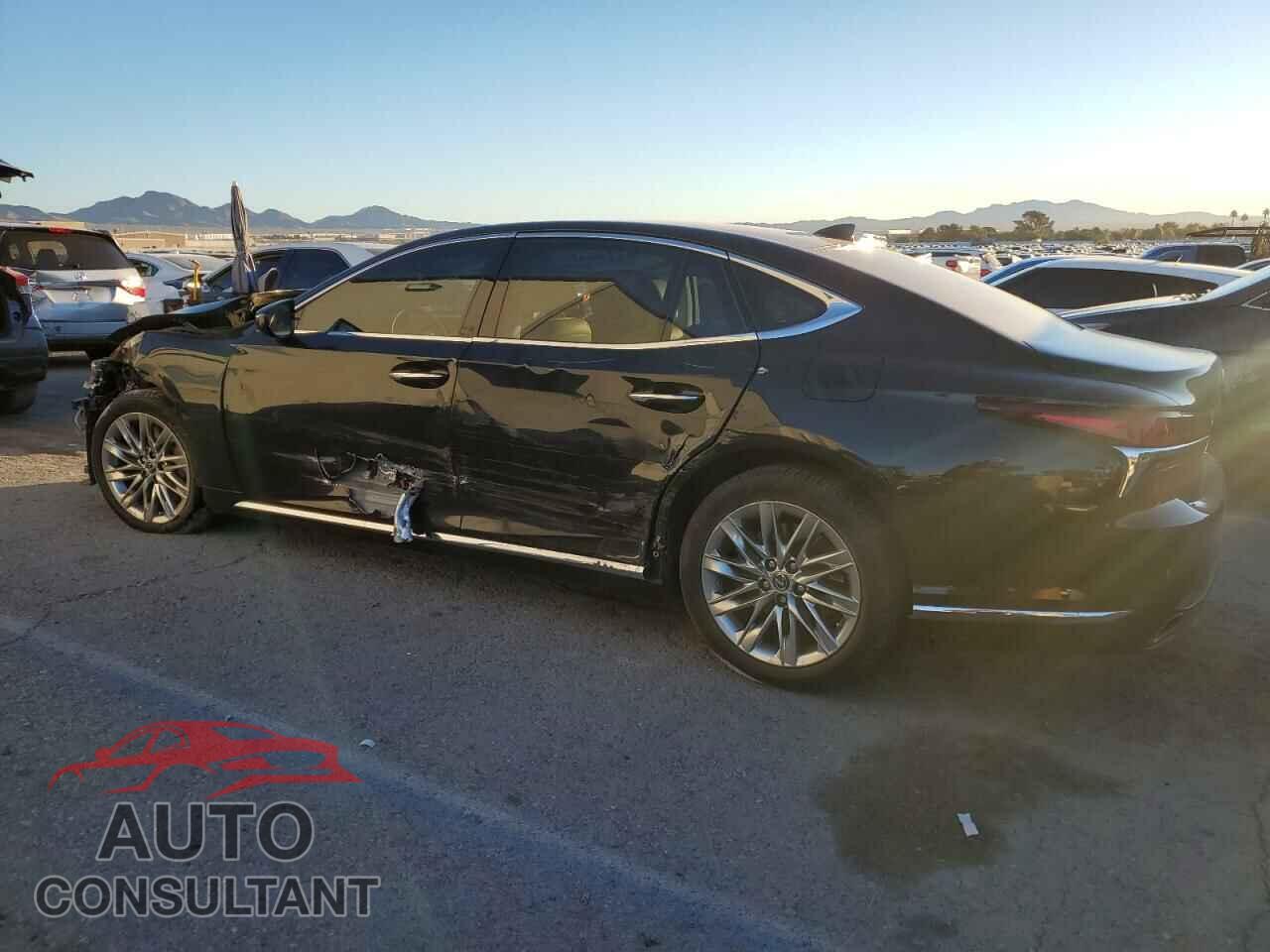 LEXUS LS500 2018 - JTHB51FF3J5004008
