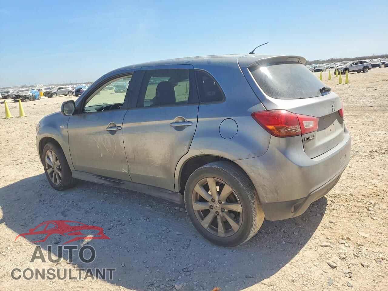 MITSUBISHI OUTLANDER 2015 - 4A4AP3AU0FE014021