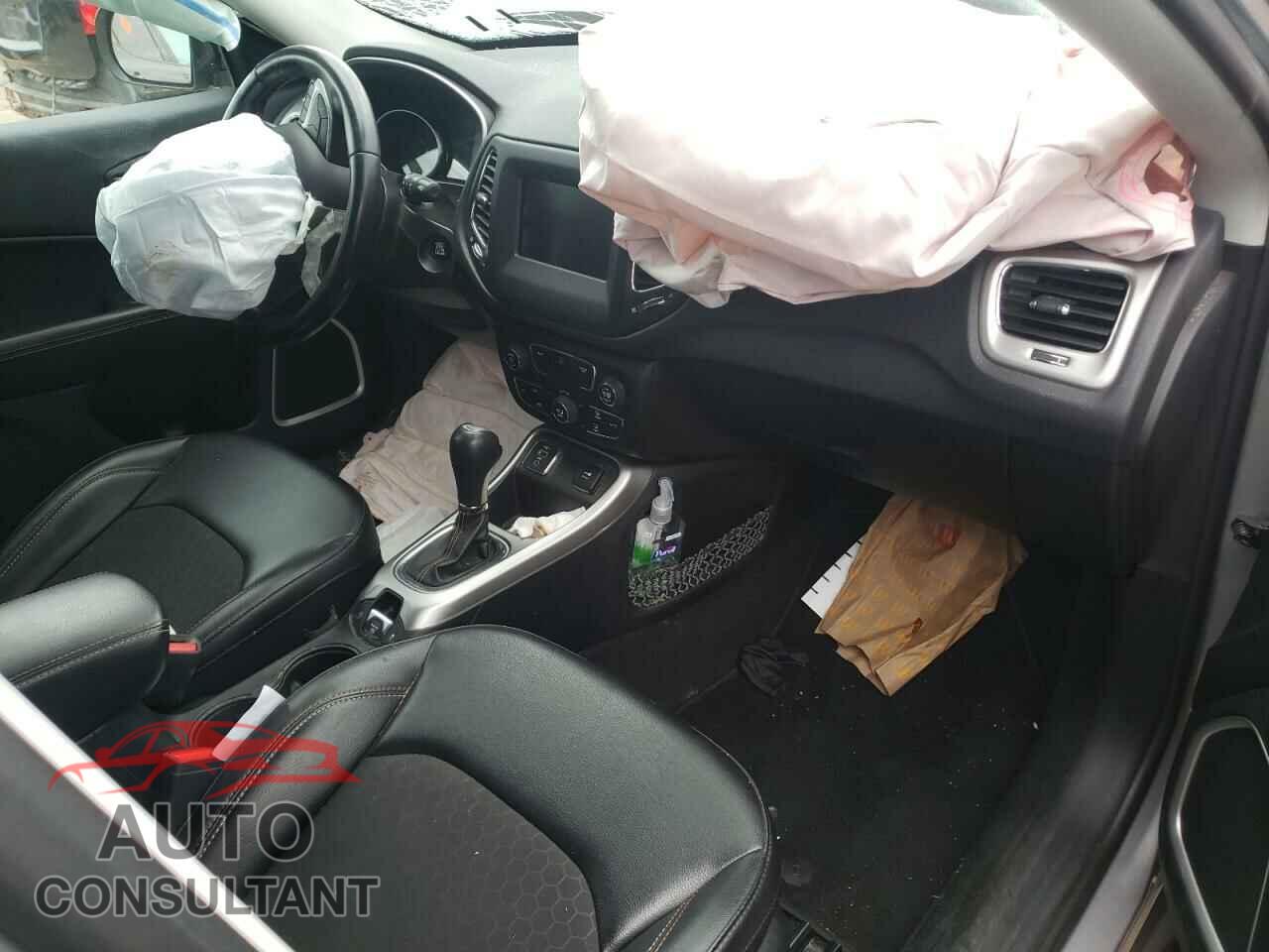 JEEP COMPASS 2019 - 3C4NJCBB6KT855052