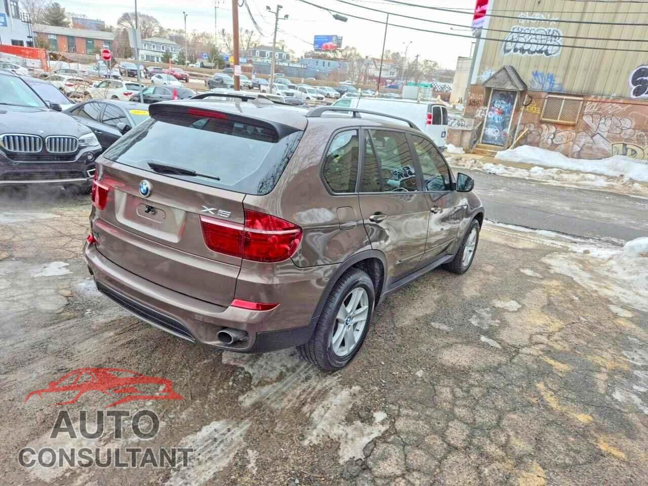 BMW X5 2013 - 5UXZV4C56D0E09683