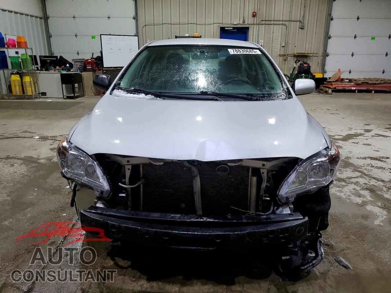 TOYOTA COROLLA 2011 - 2T1BU4EE8BC652348