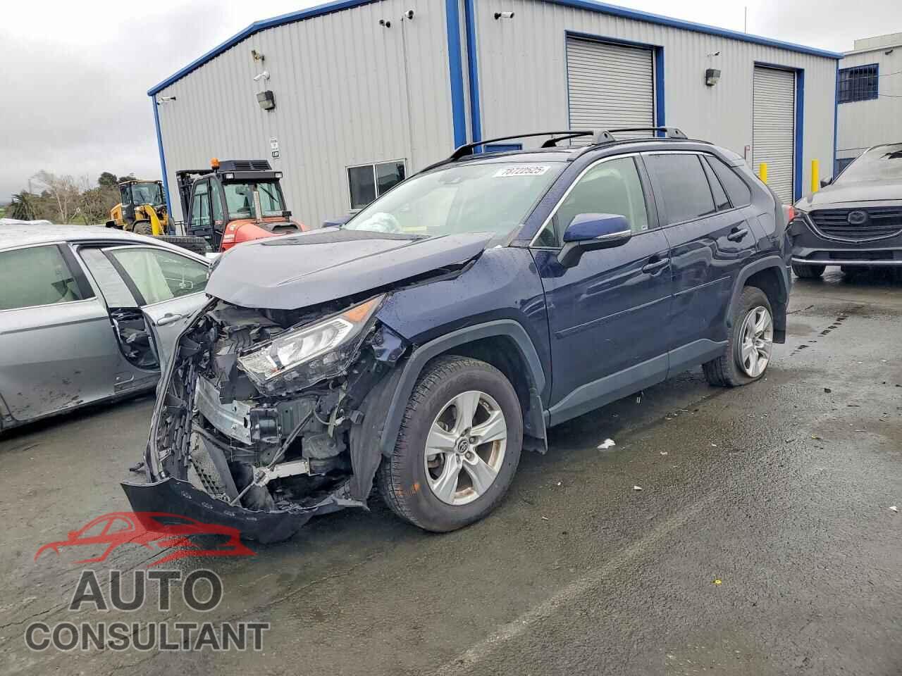 TOYOTA RAV4 2019 - JTMP1RFV2KD043155