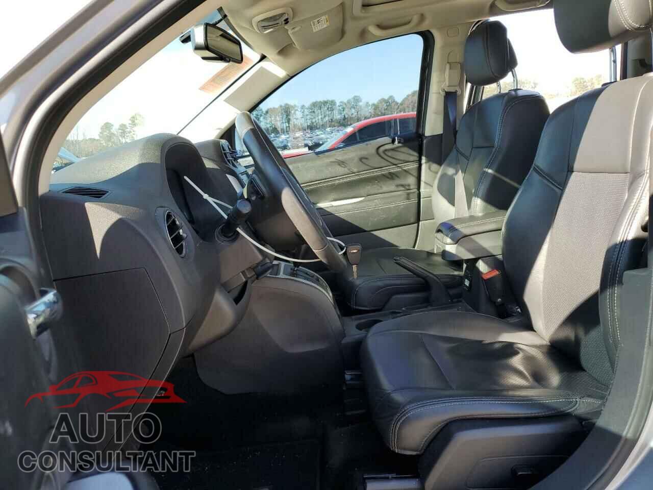 JEEP COMPASS 2017 - 1C4NJCEB0HD199277