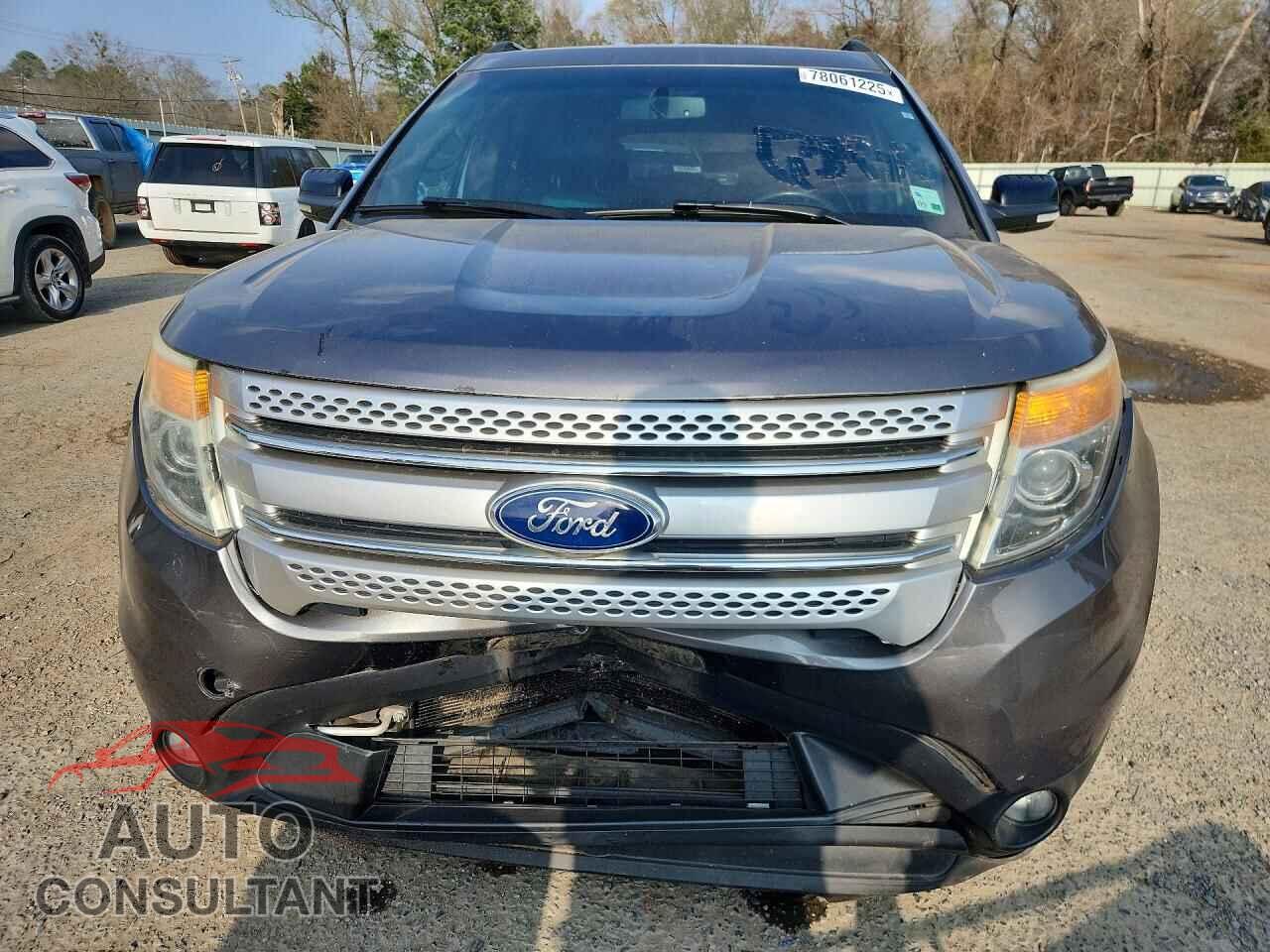 FORD EXPLORER 2013 - 1FM5K7D88DGB57616