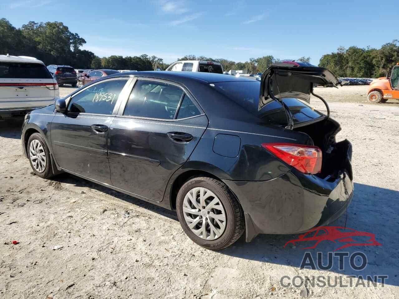 TOYOTA COROLLA 2019 - 2T1BURHE2KC176378