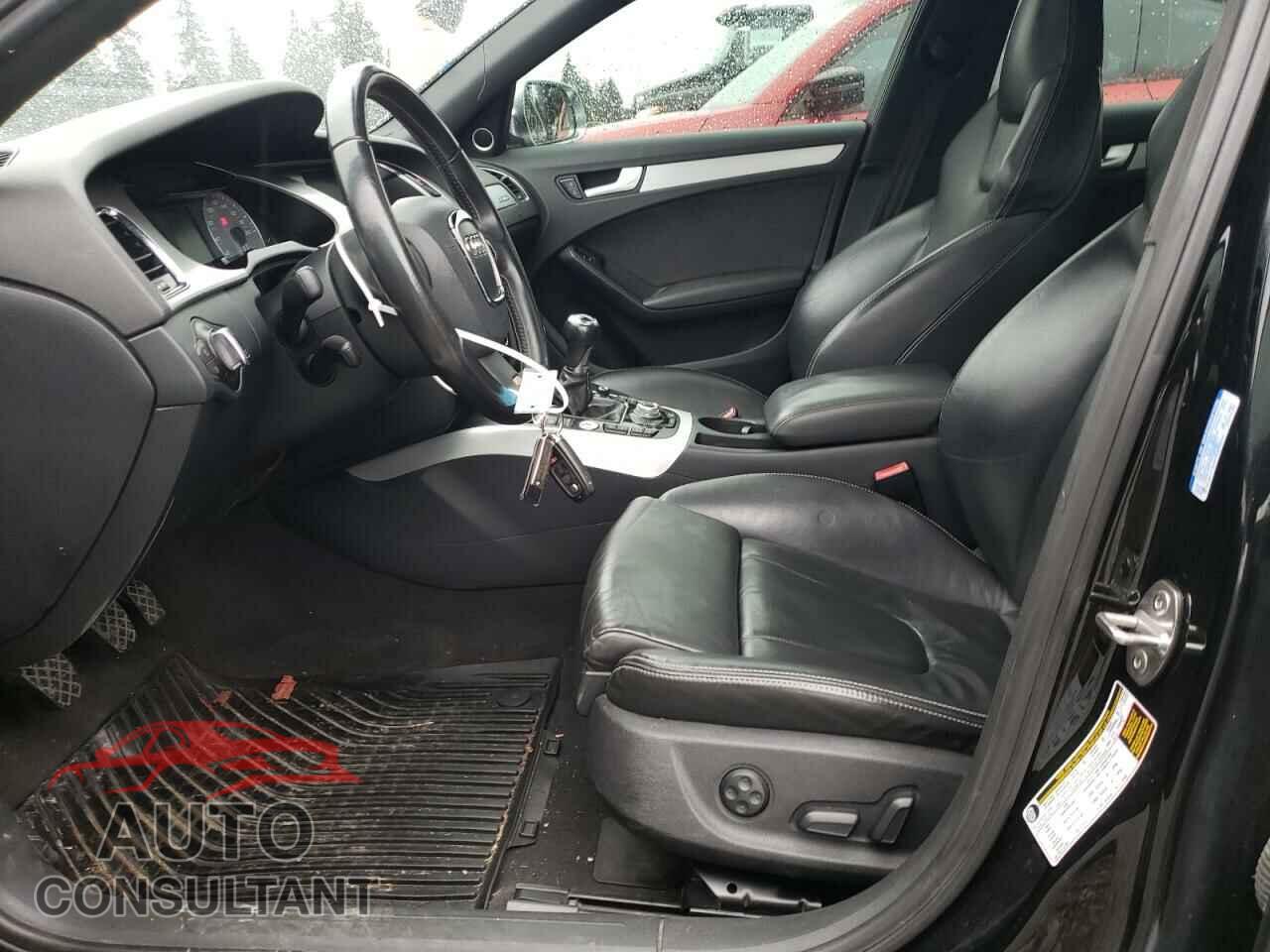 AUDI S4/RS4 2010 - WAUMGAFL2AA030551