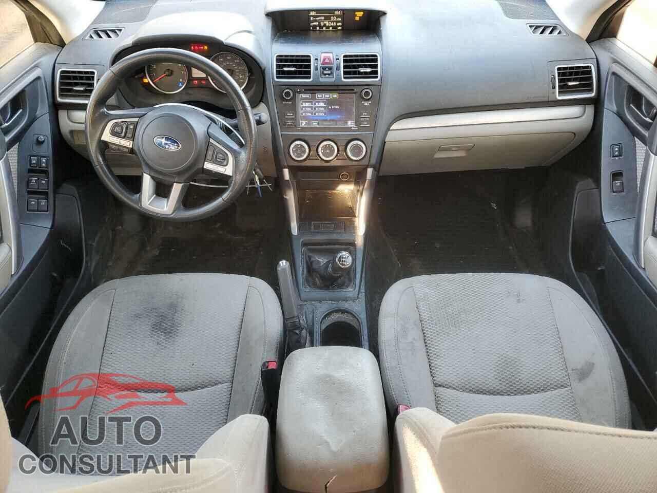 SUBARU FORESTER 2018 - JF2SJAAC1JG485845