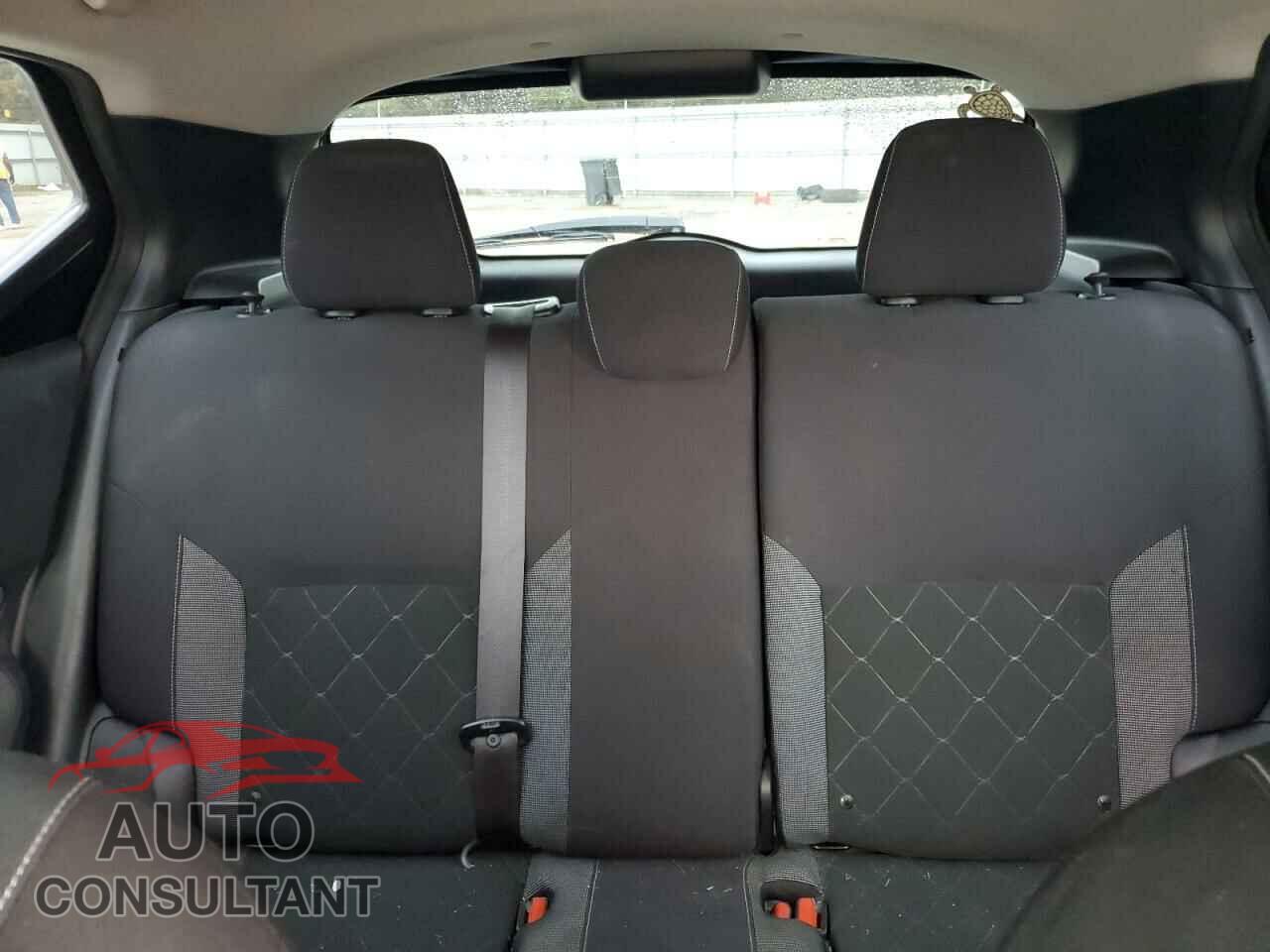 NISSAN KICKS 2019 - 3N1CP5CU3KL546837