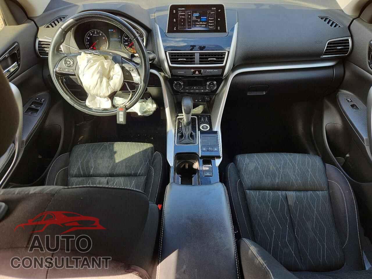 MITSUBISHI ECLIPSE CROSS 2018 - JA4AT5AA7JZ040728
