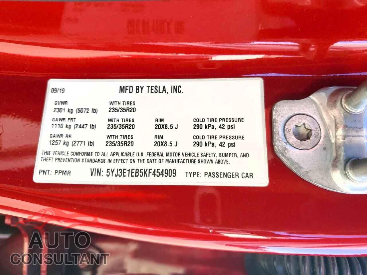 TESLA MODEL 3 2019 - 5YJ3E1EB5KF454909