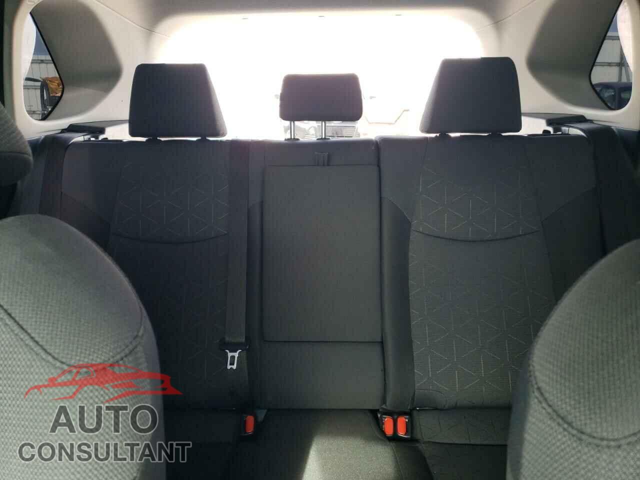 TOYOTA RAV4 2019 - JTMP1RFV4KD038183