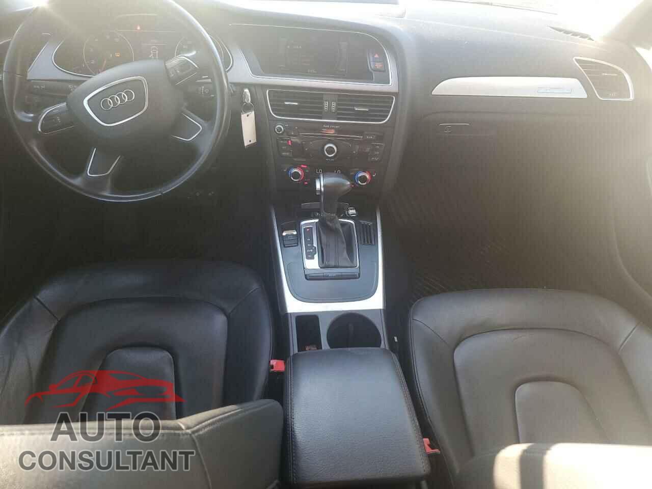 AUDI A4 2013 - WAUFFAFL6DN042968
