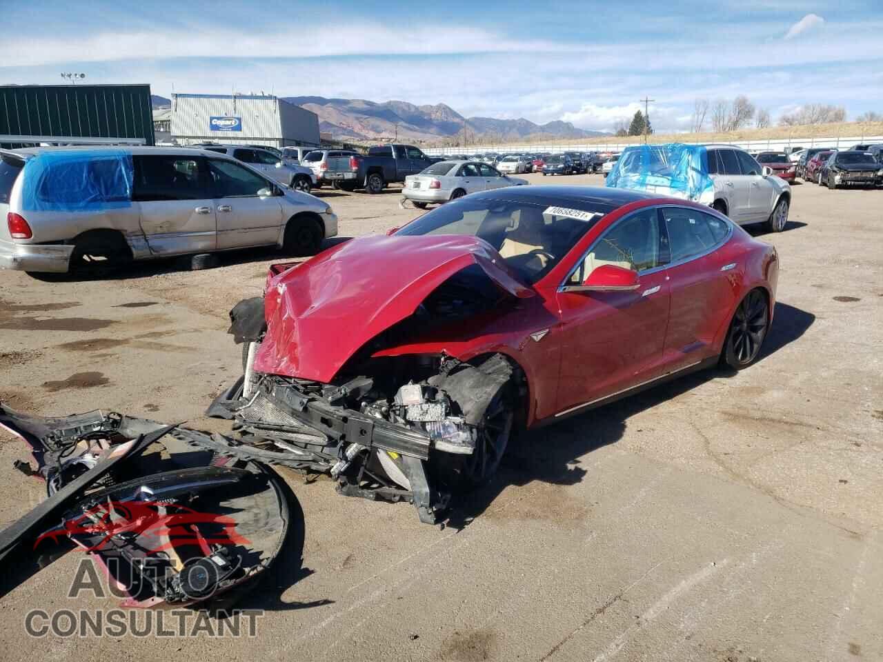 TESLA MODEL S 2016 - 5YJSA1E27GF136207