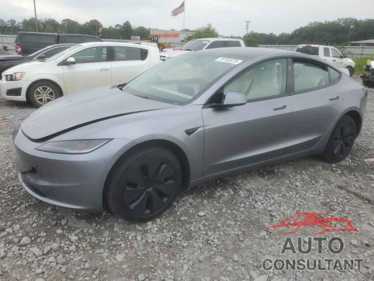 TESLA MODEL 3 2025 - 5YJ3E1EA2SF058475