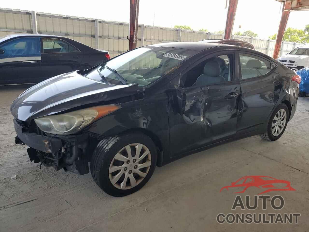 HYUNDAI ELANTRA 2013 - 5NPDH4AE3DH173581
