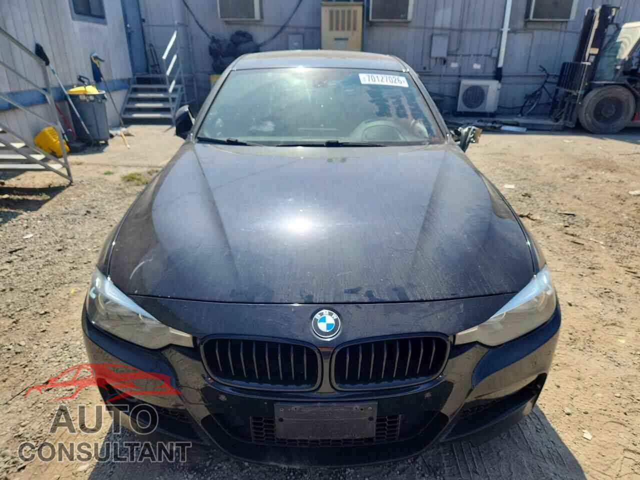 BMW 3 SERIES 2016 - WBA8E3G55GNU00590