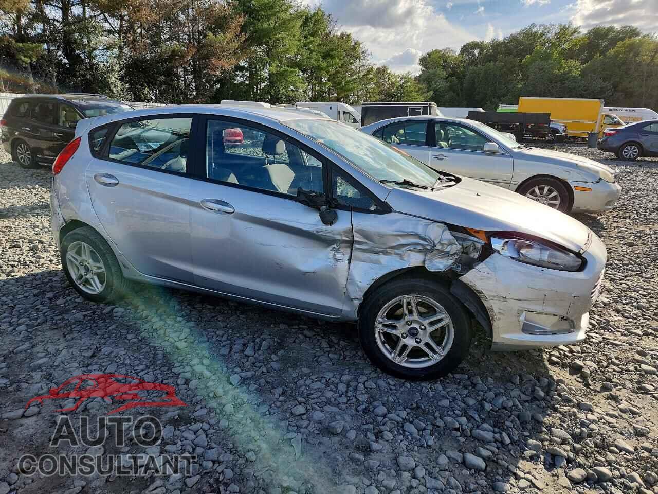 FORD FIESTA 2017 - 3FADP4EJXHM119095