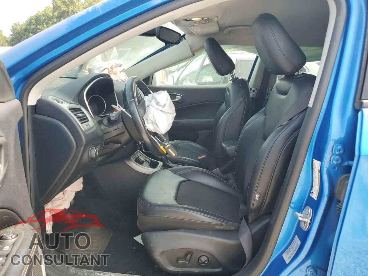 JEEP COMPASS 2017 - 3C4NJDBB6HT641287
