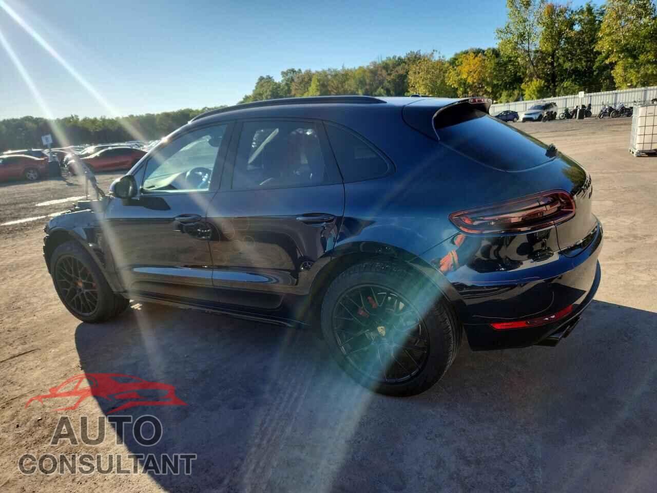 PORSCHE MACAN 2018 - WP1AG2A53JLB65674