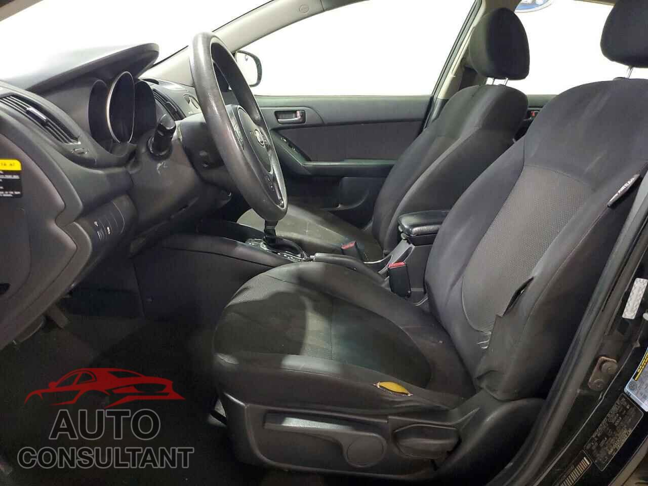 KIA FORTE5 EX 2012 - KNAFU5A23C5513582