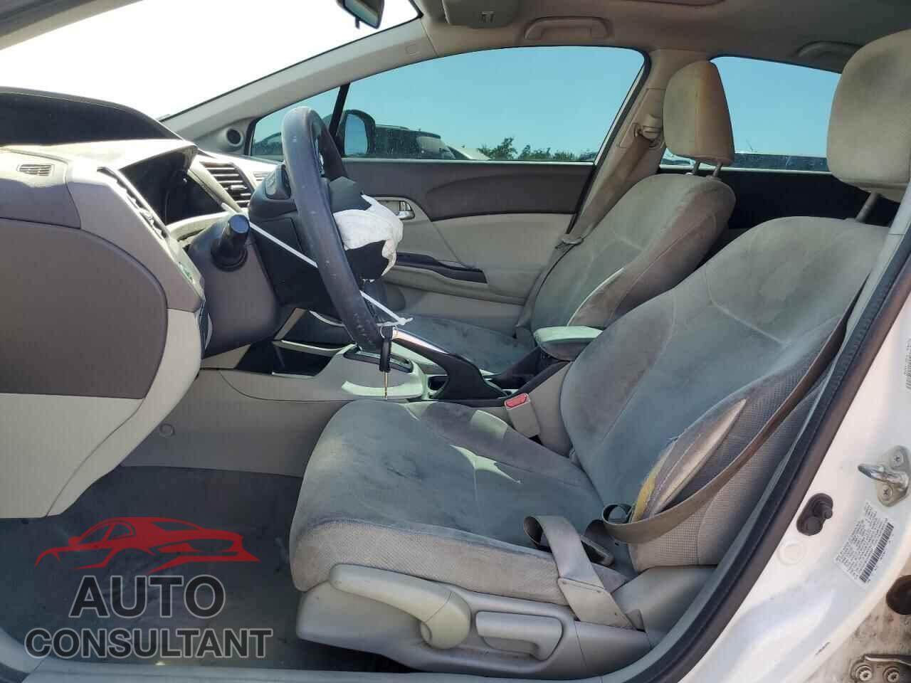HONDA CIVIC 2012 - 2HGFB2F86CH584564