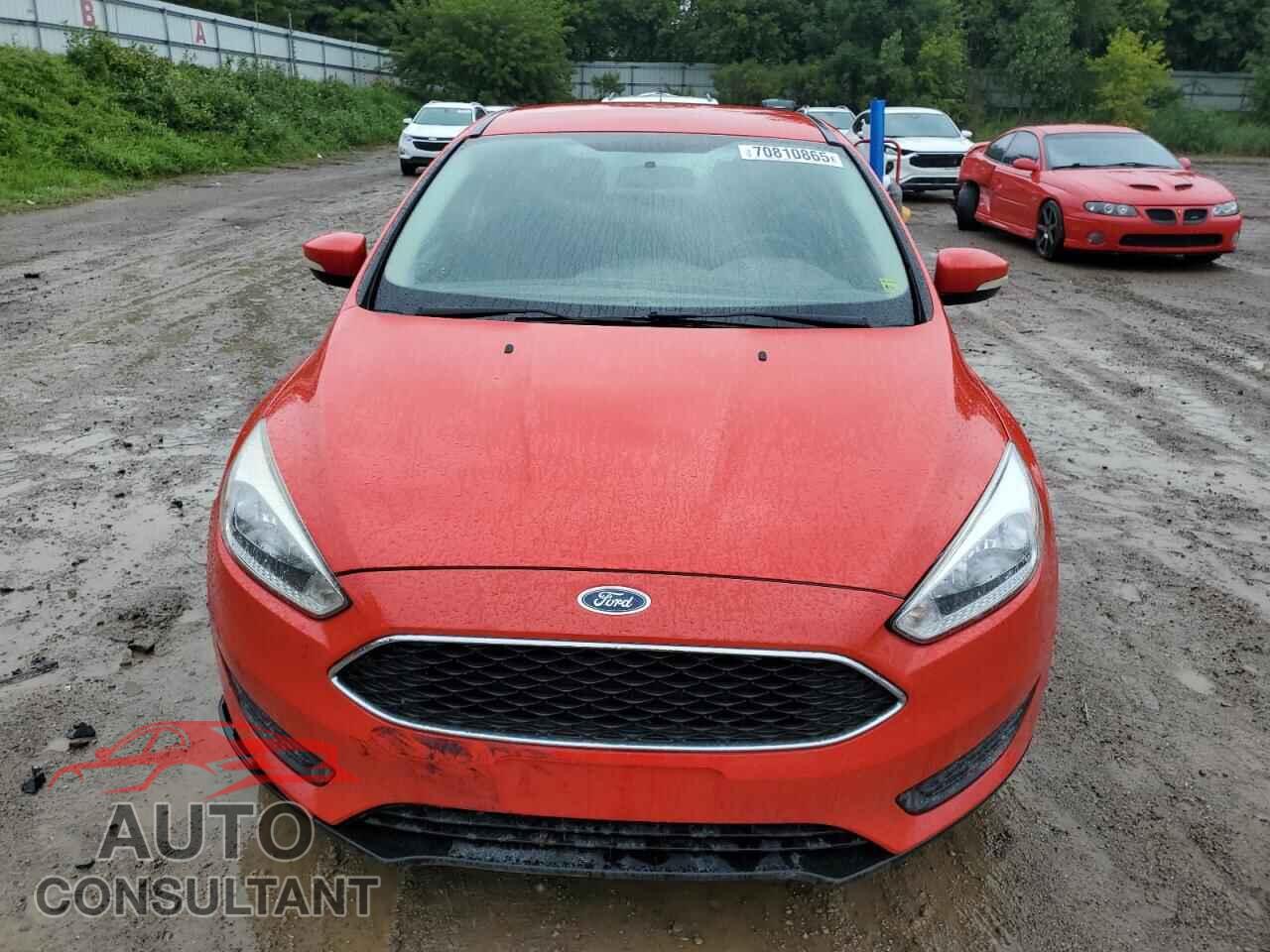 FORD FOCUS 2017 - 1FADP3F27HL263044