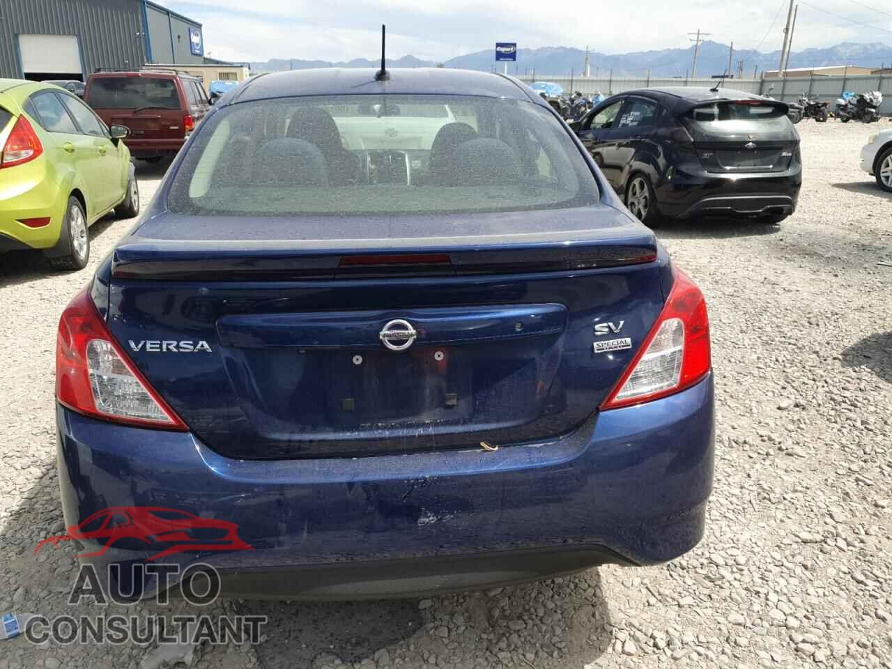 NISSAN VERSA 2019 - 3N1CN7AP3KL829589