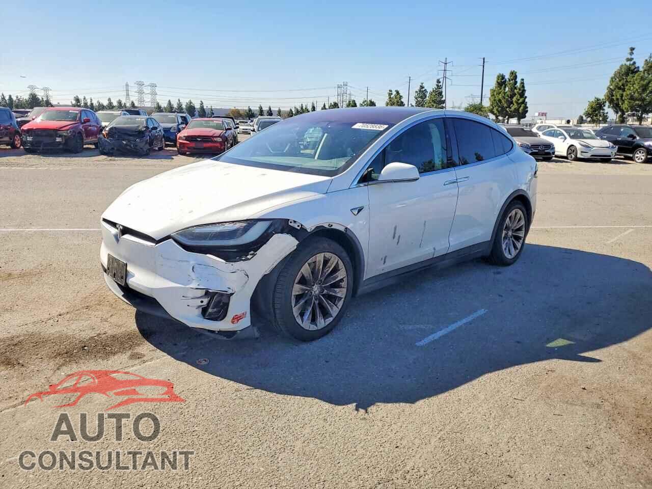 TESLA MODEL X 2016 - 5YJXCDE24GF026166