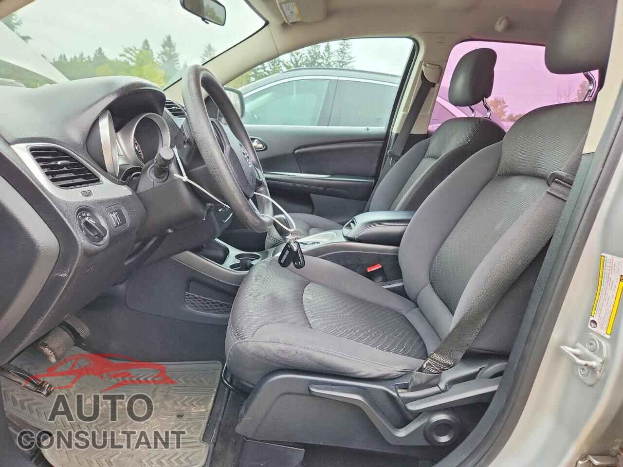 DODGE JOURNEY 2012 - 3C4PDCAB9CT364252