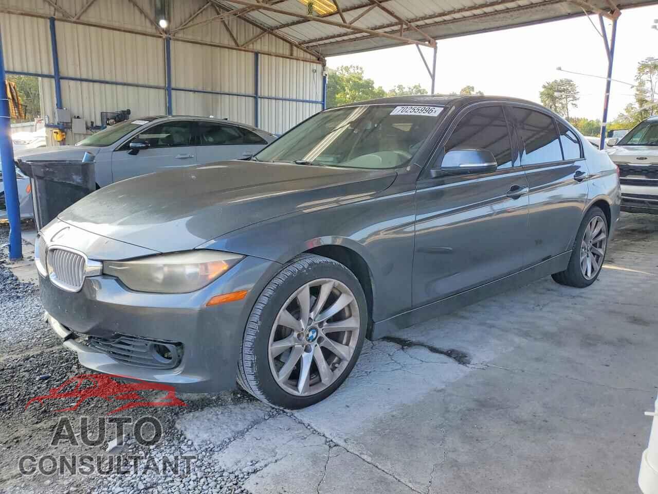BMW 3 SERIES 2012 - WBA3A5C51CF341663