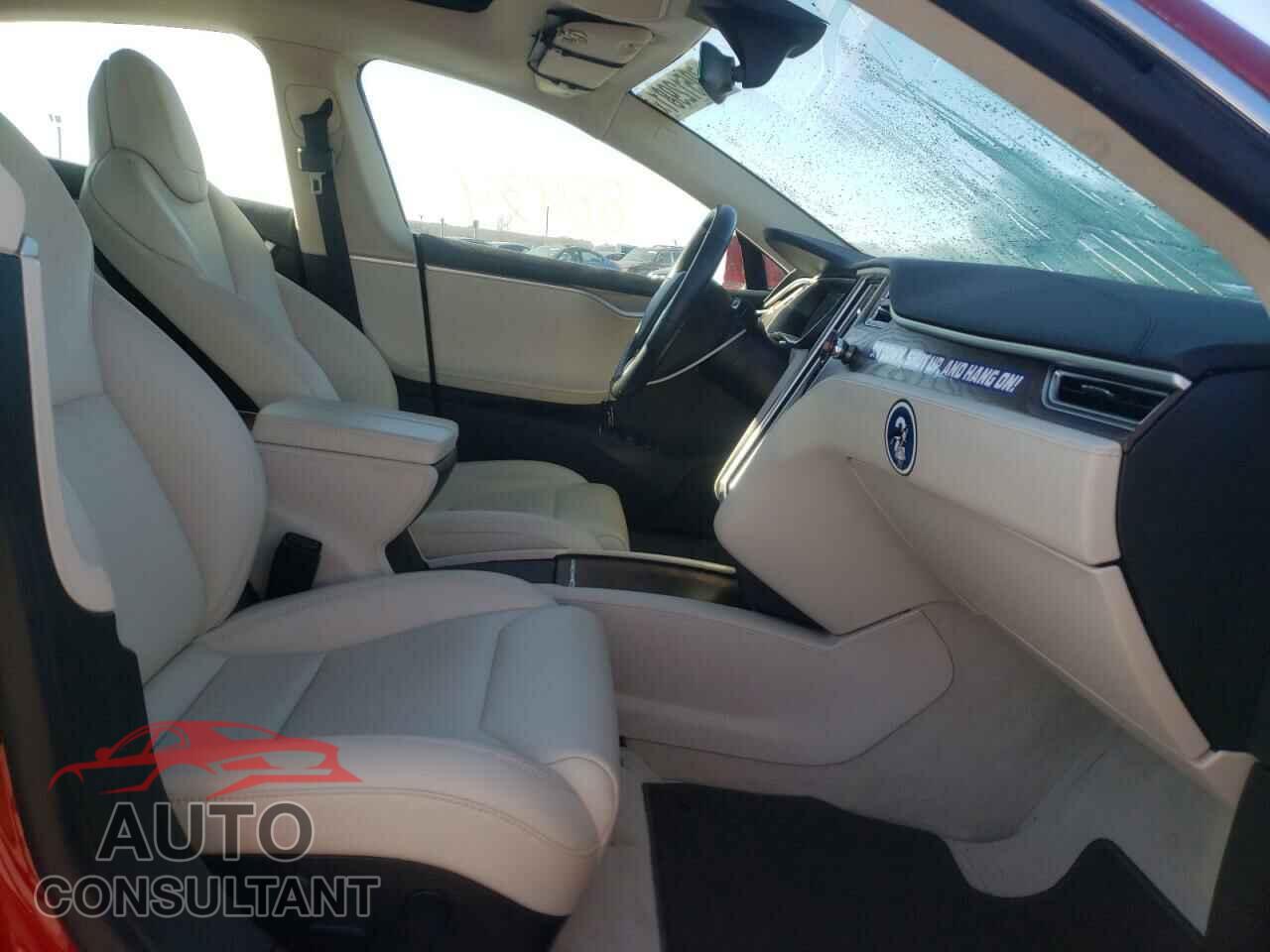 TESLA MODEL S 2018 - 5YJSA1E24JF239396