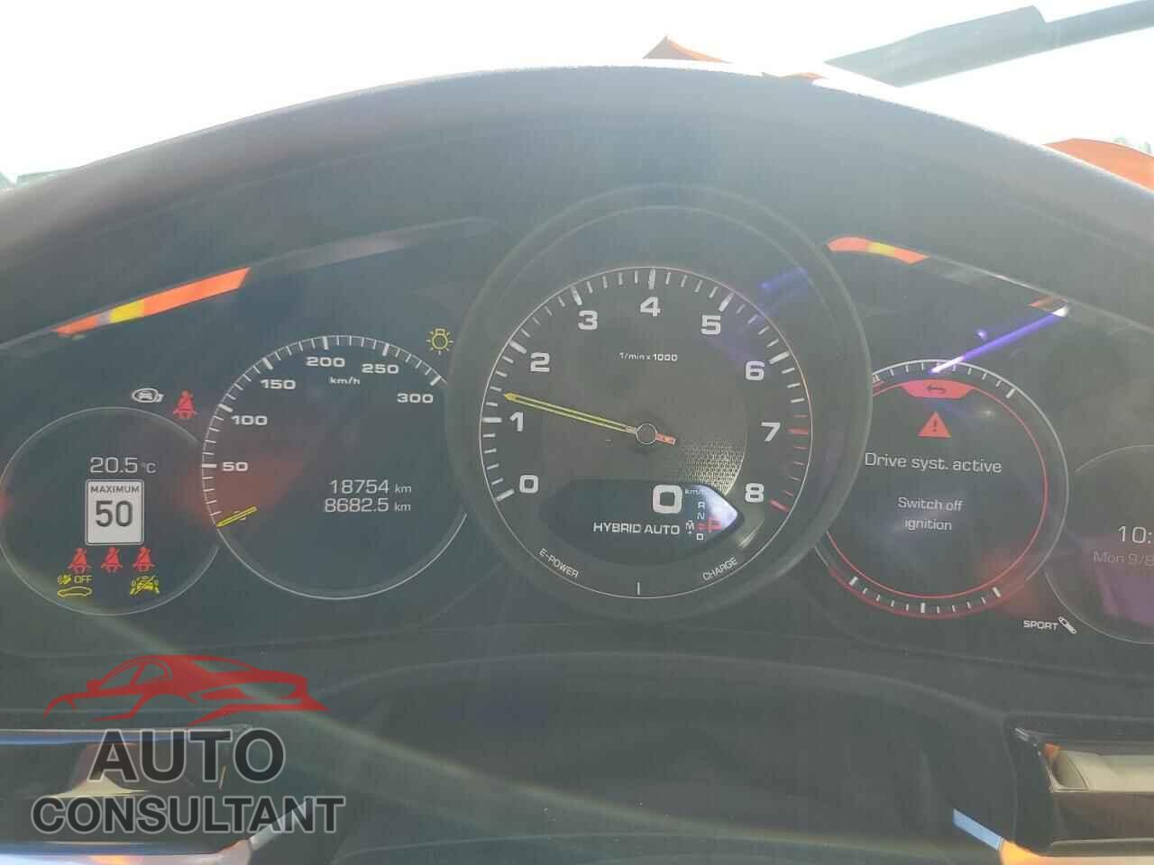 PORSCHE PANAMERA 2021 - WP0AE2A7XML127758