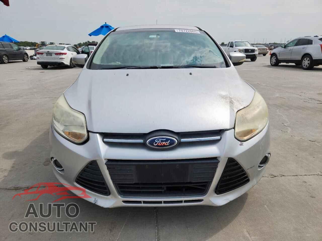 FORD FOCUS 2014 - 1FADP3K23EL219138