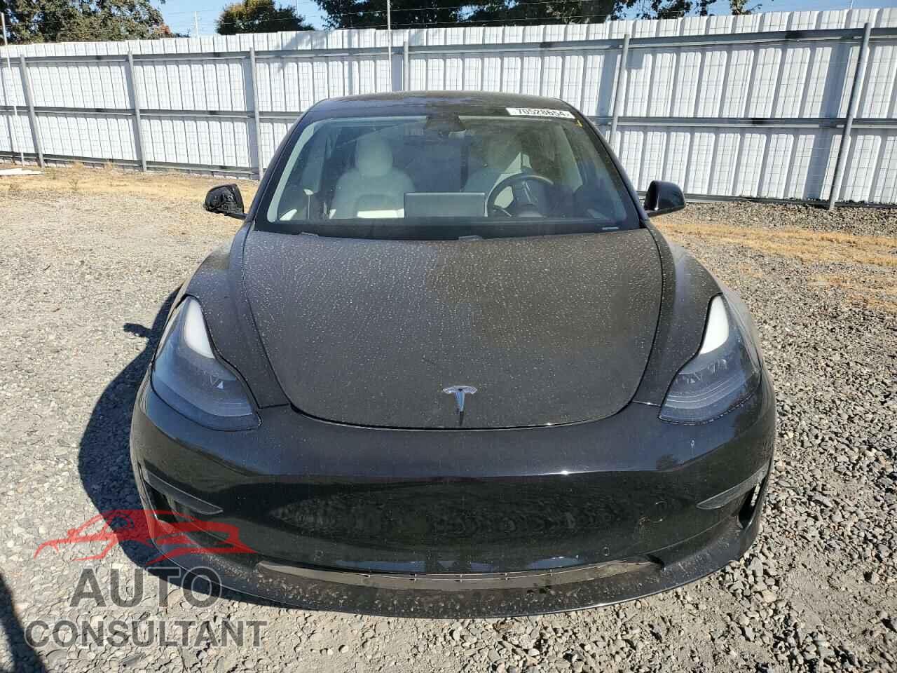 TESLA MODEL 3 2021 - 5YJ3E1EA5MF048364