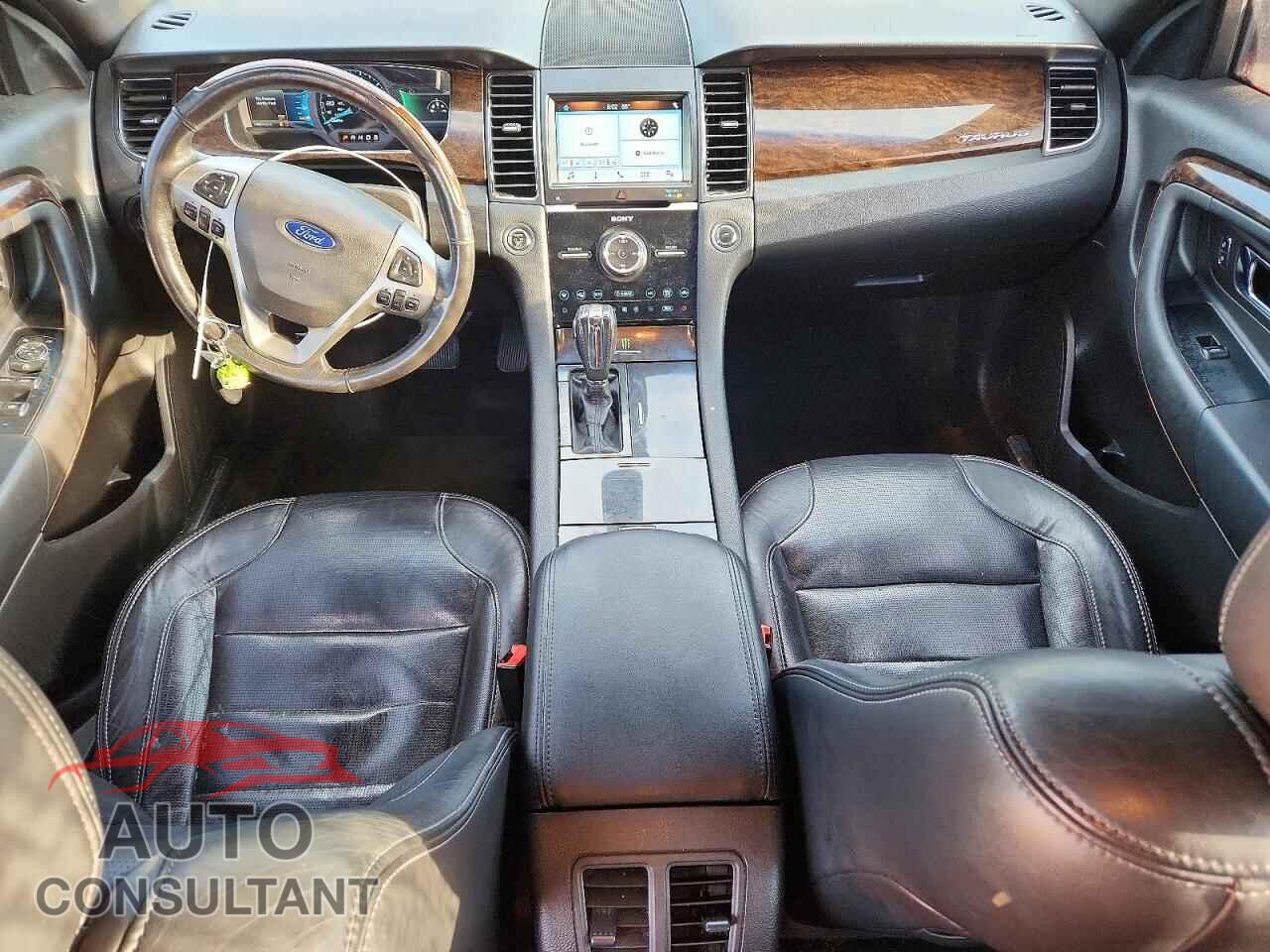 FORD TAURUS 2017 - 1FAHP2F87HG102377