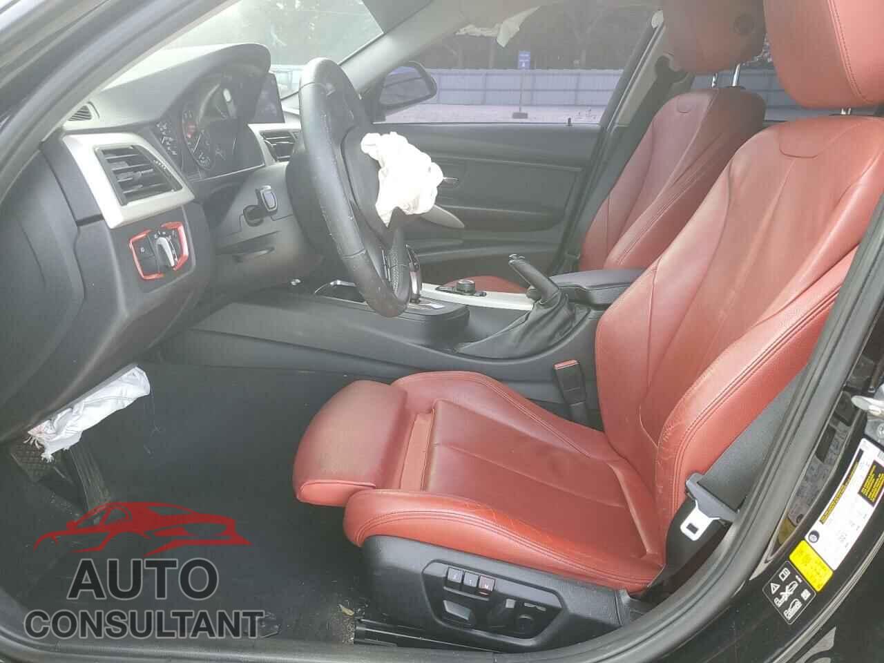 BMW 3 SERIES 2016 - WBA8E5G51GNU19102