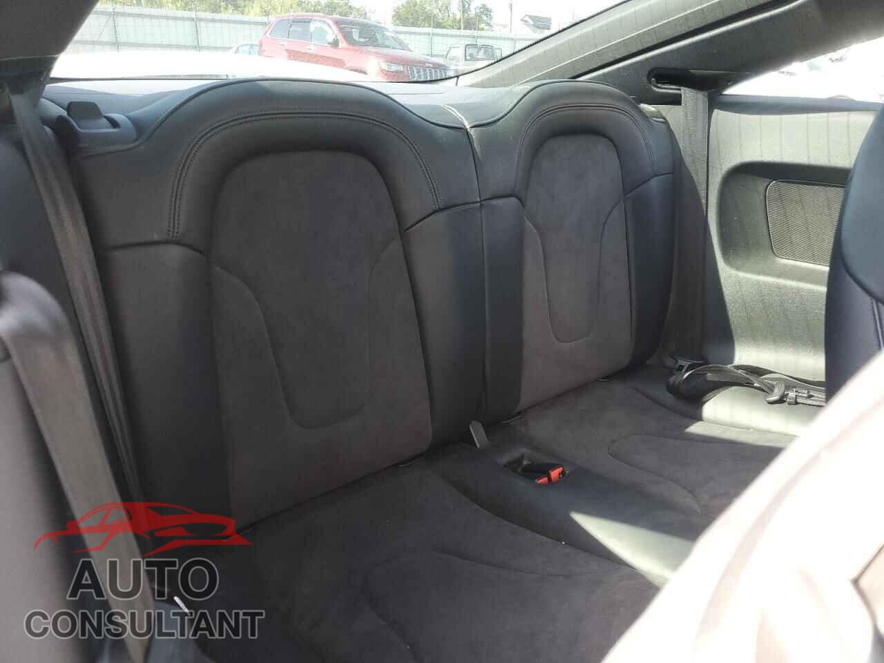 AUDI TT 2013 - TRUBFAFK5D1000975