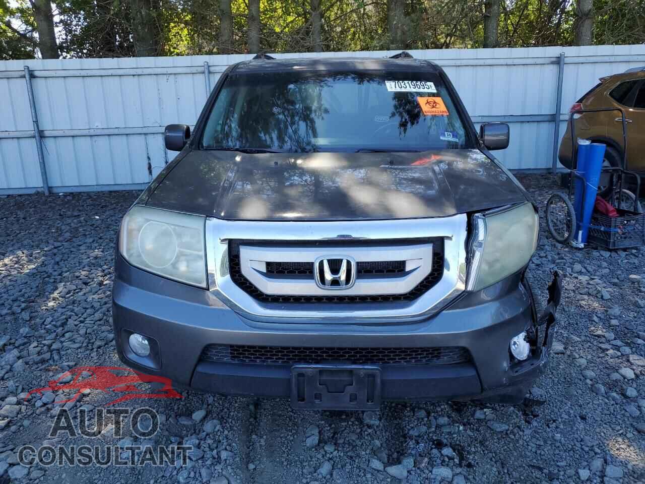 HONDA PILOT 2011 - 5FNYF4H59BB087054