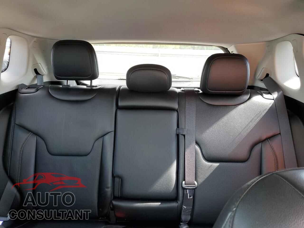 JEEP COMPASS 2020 - 3C4NJDCB5LT245004