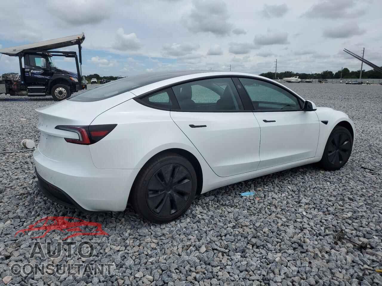 TESLA MODEL 3 2025 - 5YJ3E1EA6SF034101